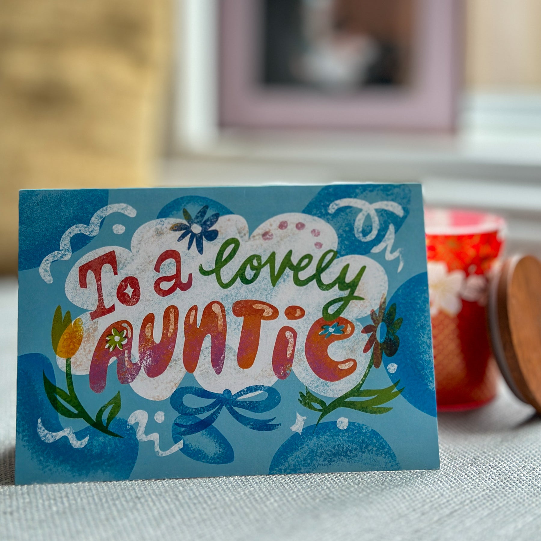 GREETING CARD:  Lovely Auntie