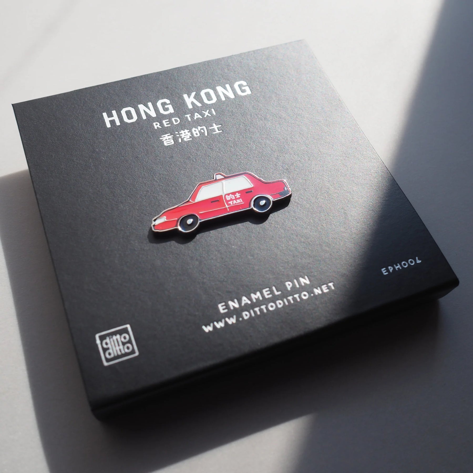 ENAMEL PIN: hong kong taxi (3 colours)