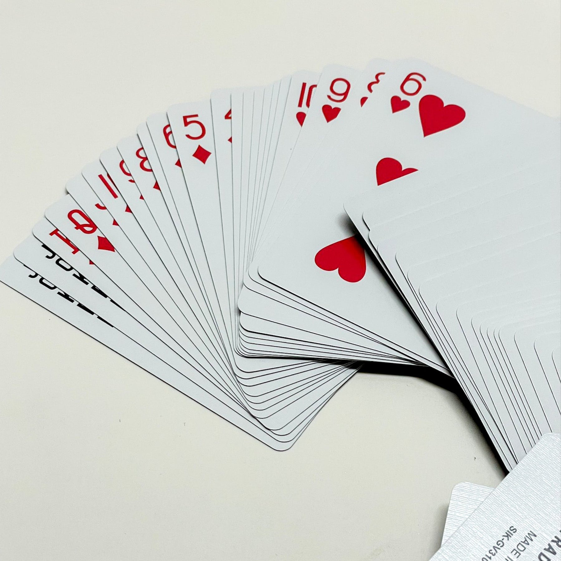 PREMIUM PLAYING CARDS: Hong Kong Skyline