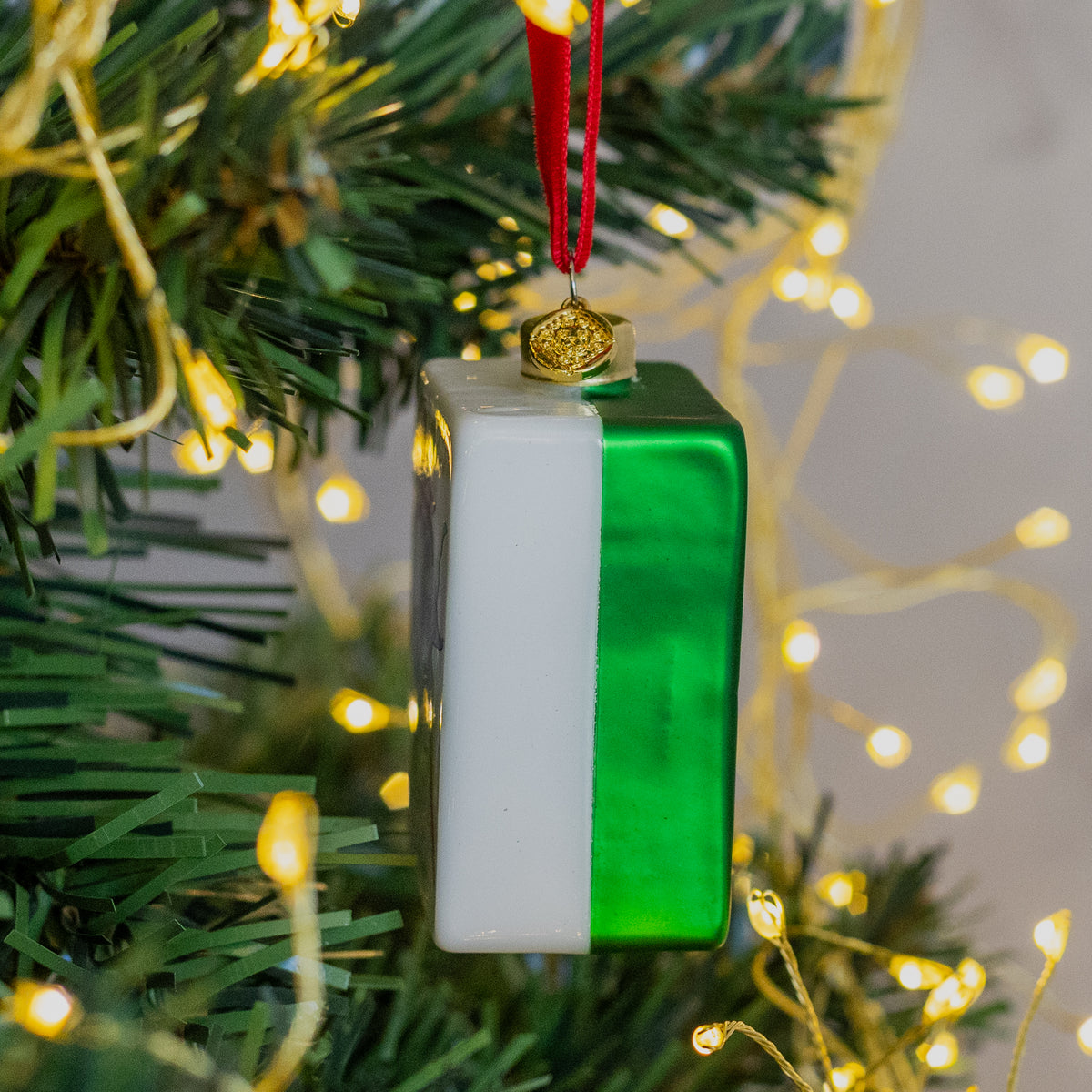 GLASS DECORATION: Festive Mahjong