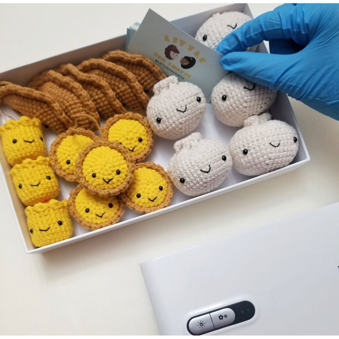 CROCHET PLUSHIE: Yum Cha