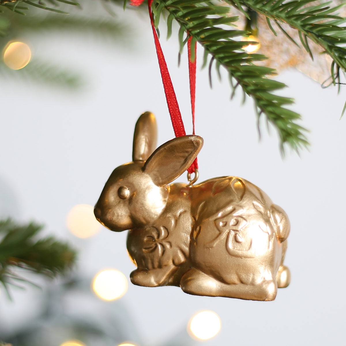 ZODIAC HANGING DECORATION: Gold Rabbit