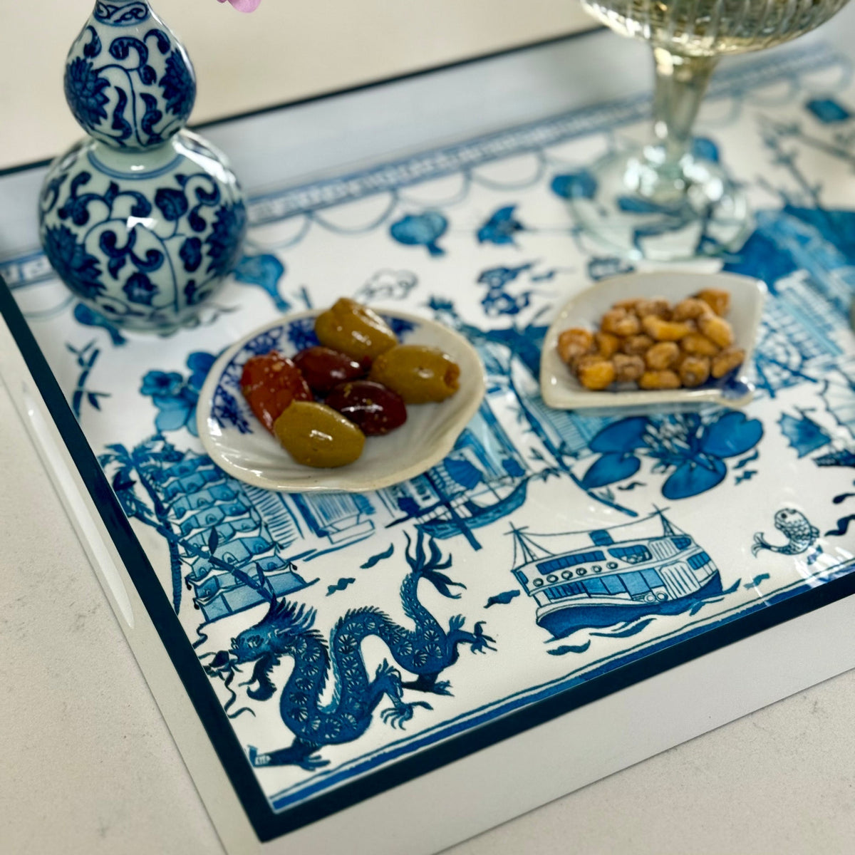 LACQUER TRAY: Hong Kong Homage
