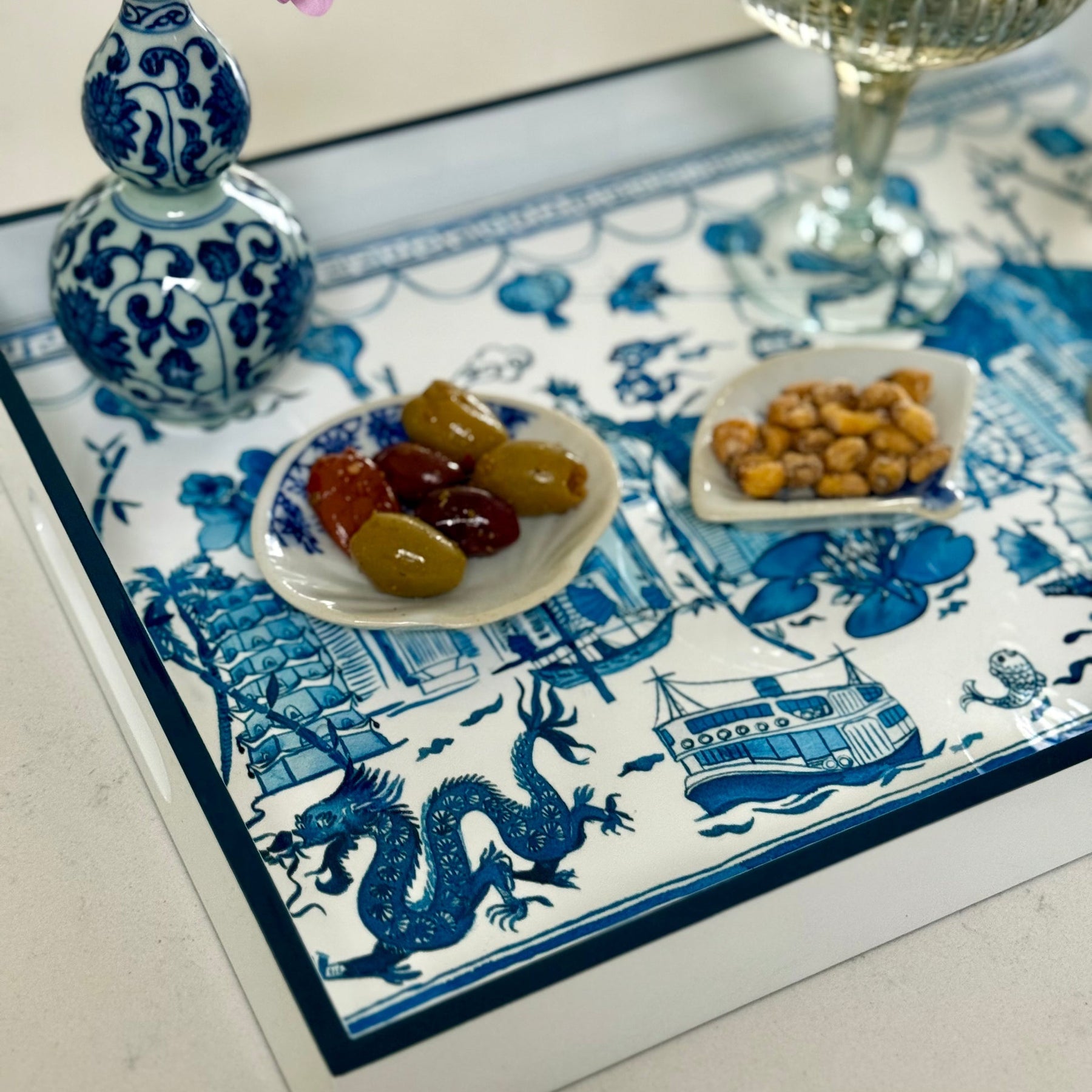 LACQUER TRAY: Hong Kong Homage