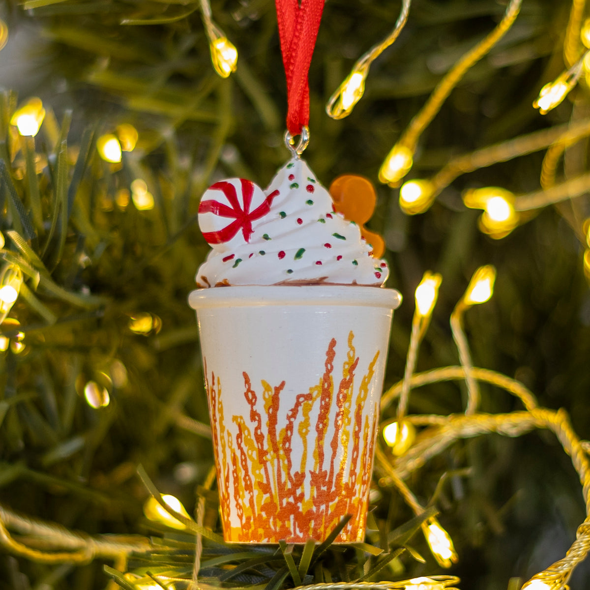HANGING DECORATION: Hong Kong Milk Tea