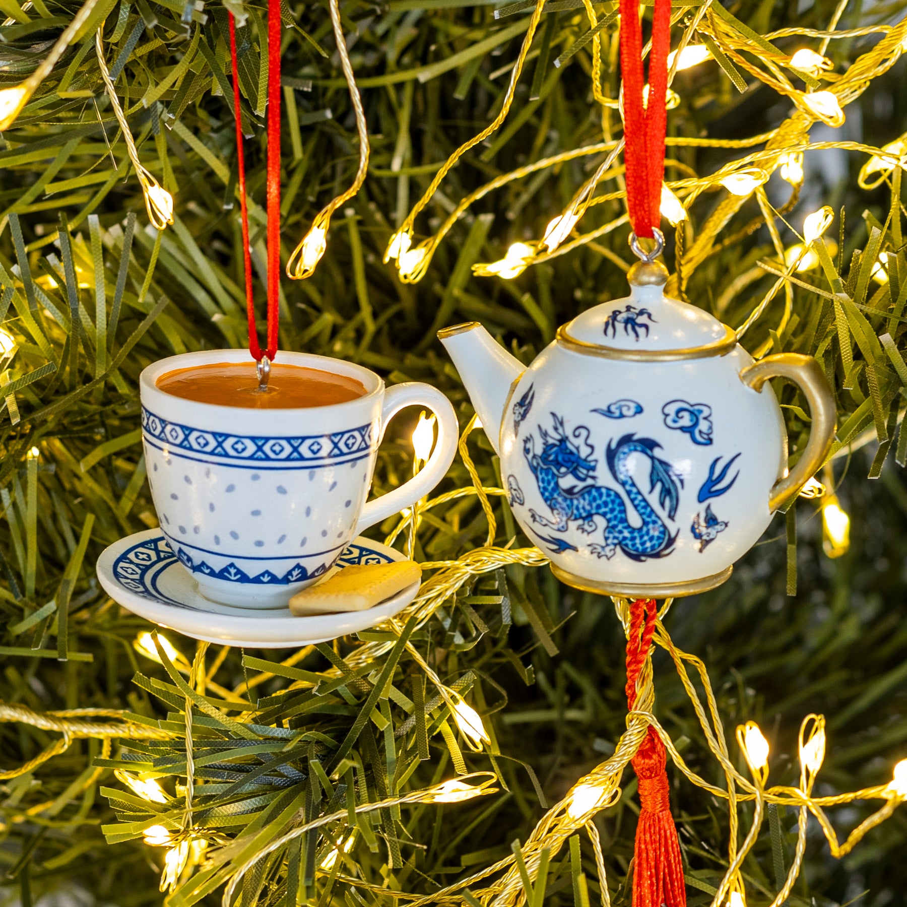 HANGING DECORATION: Teapot