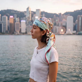 PREMIUM SILK SCARF: Hong Kong au Quotidien Scarf