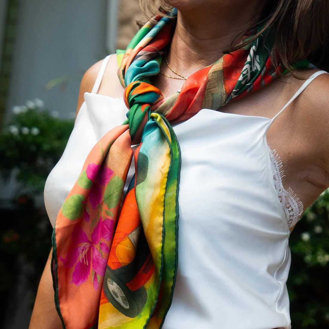 PREMIUM SILK SCARF: Hong Kong Heritage