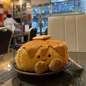 PLUSHIE/BAG CHARM: Hong Kong French Toast