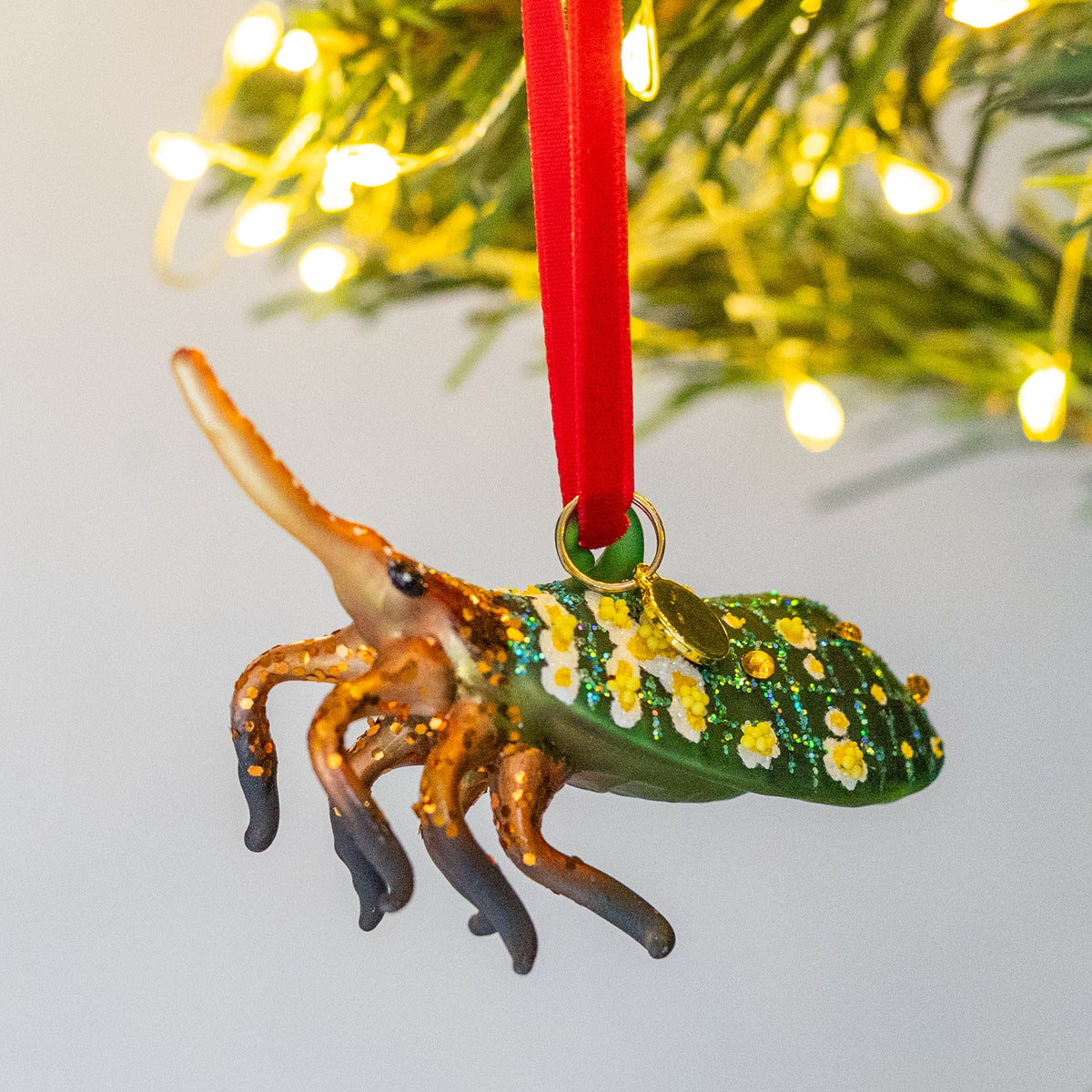 HAND PAINTED GLASS DECORATION: Lantern Bug