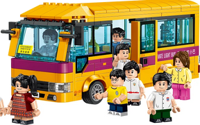 BUILDING BLOCKS: Hong Kong School Bus