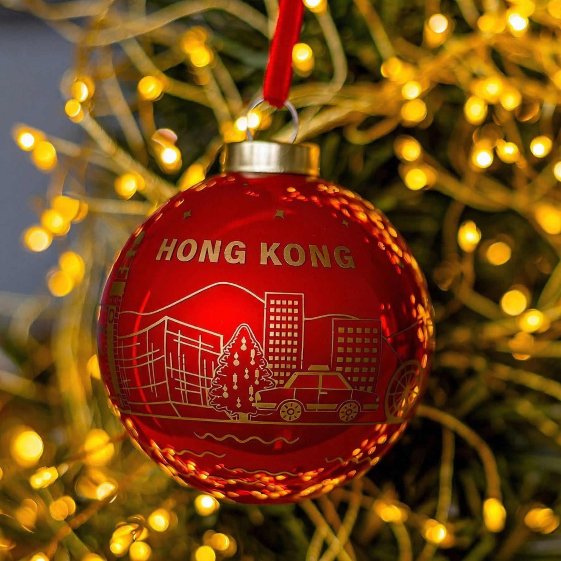 GLASS BAUBLE: Hong Kong Skyline Red